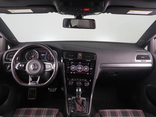 2018 Volkswagen Golf GTI 2.0T S 4-Door