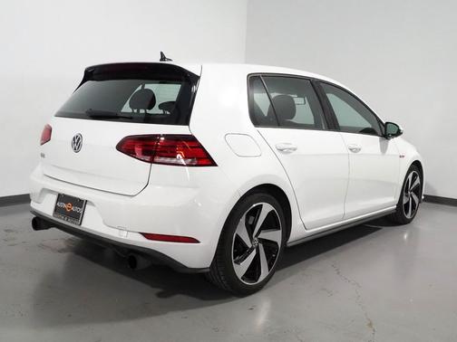 2018 Volkswagen Golf GTI 2.0T S 4-Door