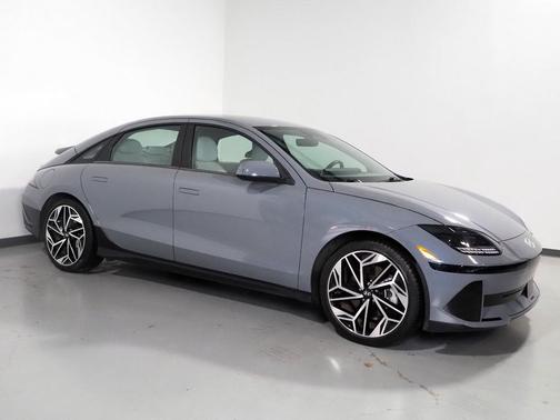 2023 Hyundai IONIQ 6 SEL