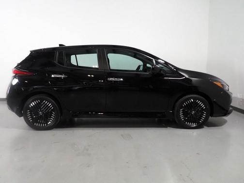 2024 Nissan Leaf SV PLUS