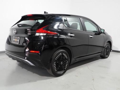 2024 Nissan Leaf SV PLUS