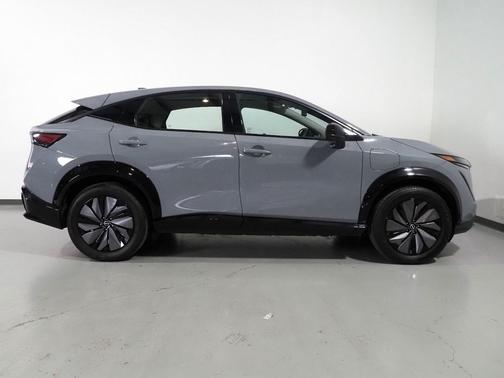 2024 Nissan ARIYA ENGAGE