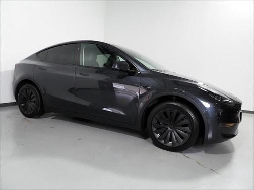 2024 Tesla Model Y Long Range Dual Motor All-Wheel Drive