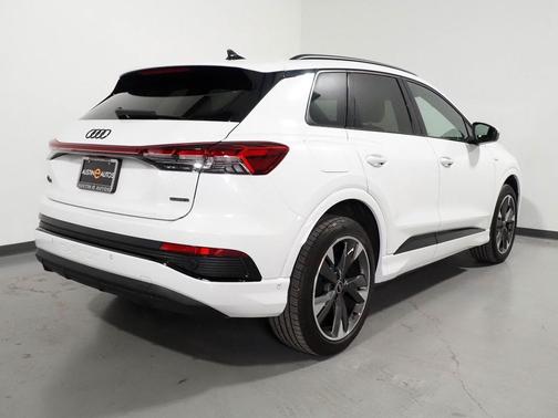 2023 Audi Q4 e-tron Prestige 50 quattro