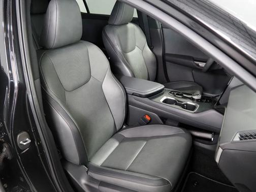 2023 Lexus RZ 450e *HEADS-UP DISPLAY, NAVIGATION, ADAPTIVE CRUISE, SAFETY ALERTS, 360 VIEW CAMERAS, 14 INCH DISPLAY, PANORAMA GLASS ROOF, CLIMATE SEATS, HEATED STEERING, ADVANCE PARK, WIRELESS CHARGING, ANDROID & APPLE