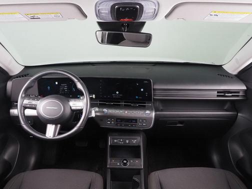 Atlas White 2024 Hyundai KONA EV SEL