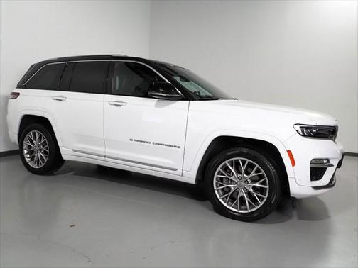 2022 Jeep Grand Cherokee 4xe Summit