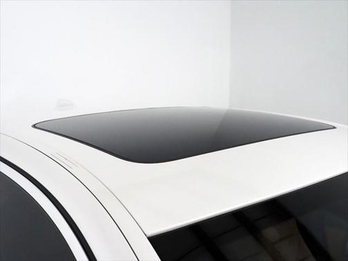 2022 BMW 530e Base