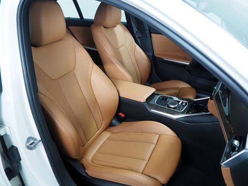 2023 BMW 330 *M SPORT, HEADS-UP DISPLAY, NAVIGATION, CURVED DISPLAY, SAFETY ALERTS, BACKUP-CAMERA, MOONROOF, HEATED SEATS/STEERING, 19 INCH WHEELS, WIRELESS CHARGING, ANDROID & APPLE