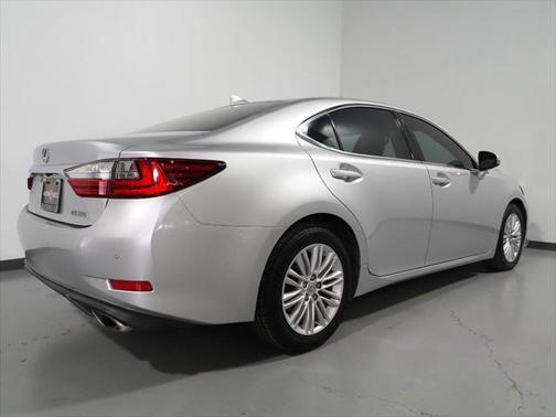 2016 Lexus ES 350 Base