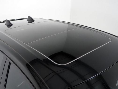 Deep Ocean Blue Pearl/Black Diamond Pearl 2023 Nissan ARIYA PLATINUM+