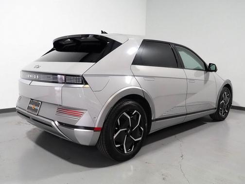 Cyber Gray 2024 Hyundai IONIQ 5 Limited