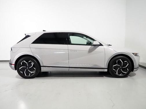 Cyber Gray 2024 Hyundai IONIQ 5 Limited