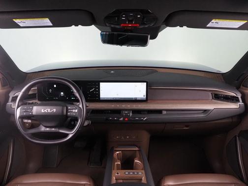 2024 Kia EV9 Land
