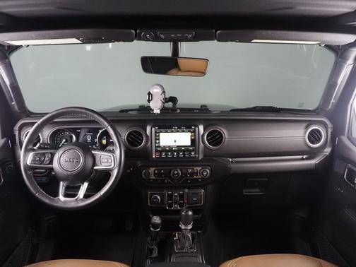 Black Clearcoat 2023 Jeep Wrangler 4xe Sahara