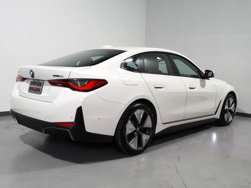Alpine White 2023 BMW i4 Gran Coupe eDrive35