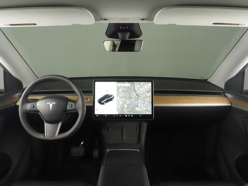 2024 Tesla Model Y Long Range Dual Motor All-Wheel Drive