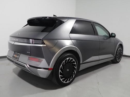 Shooting Star (Matte Gray) 2024 Hyundai IONIQ 5 Limited
