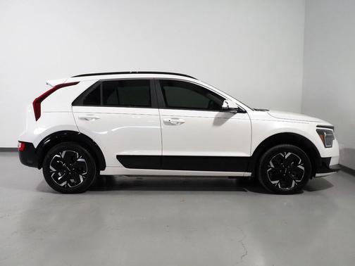 2024 Kia Niro EV Wind