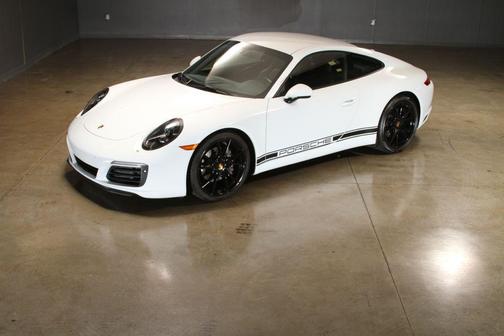 2017 Porsche 911 Carrera
