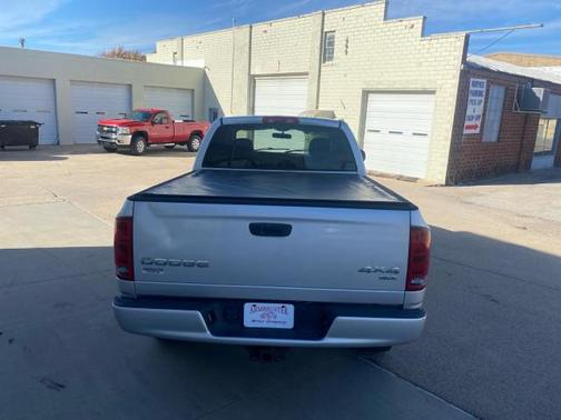2004 Dodge Ram 1500 SLT Quad Cab