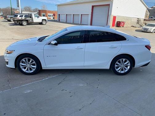 2021 Chevrolet Malibu FWD LT