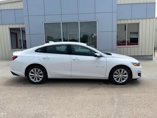 2021 Chevrolet Malibu FWD LT