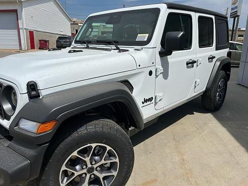 Bright White Clearcoat 2026 Jeep Wrangler Sport S