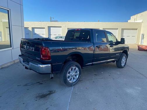 2026 RAM 2500 Big Horn Crew Cab 4x4 6'4' Box