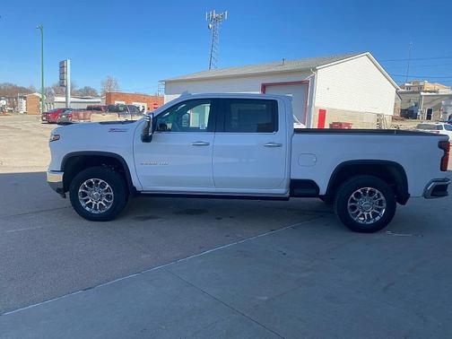 2025 Chevrolet Silverado 2500 LTZ