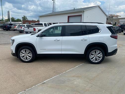 WHITE 2026 GMC Acadia Elevation AWD