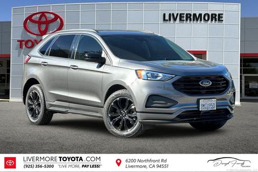 Carbonized Gray Metallic 2024 Ford Edge SE