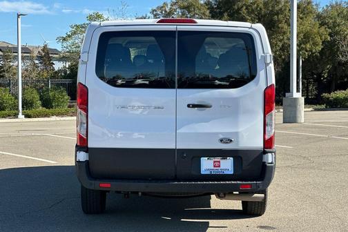 2022 Ford Transit-350 XLT