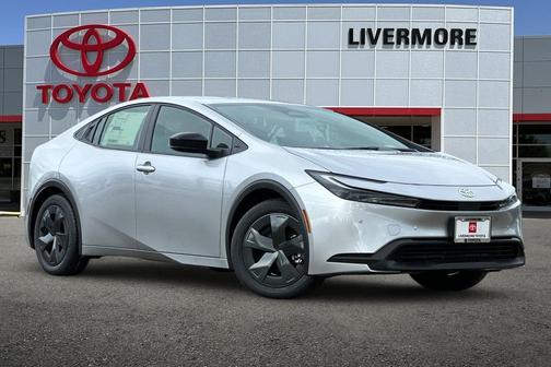 2026 Toyota Prius LE