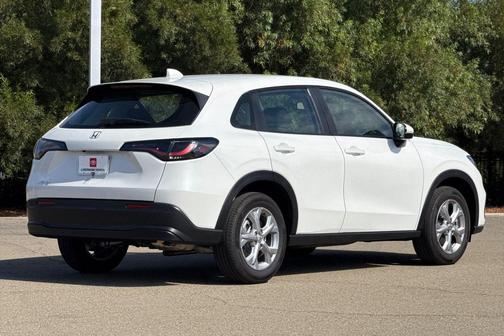 2025 Honda HR-V LX