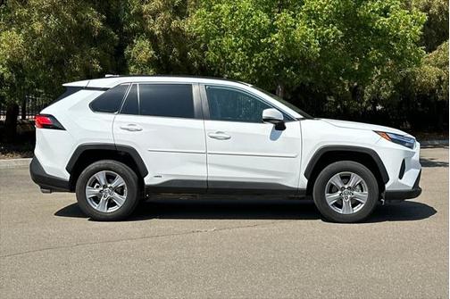 2023 Toyota RAV4 Hybrid LE