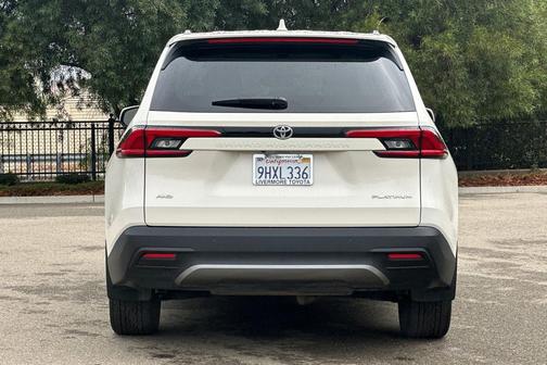 2024 Toyota Grand Highlander Platinum