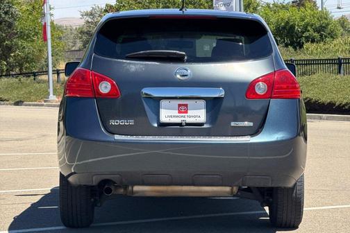 Graphite Blue Metallic 2013 Nissan Rogue S