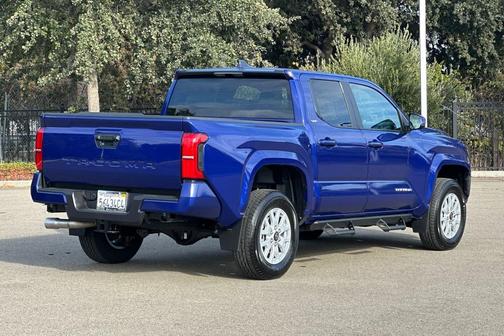2024 Toyota Tacoma SR5