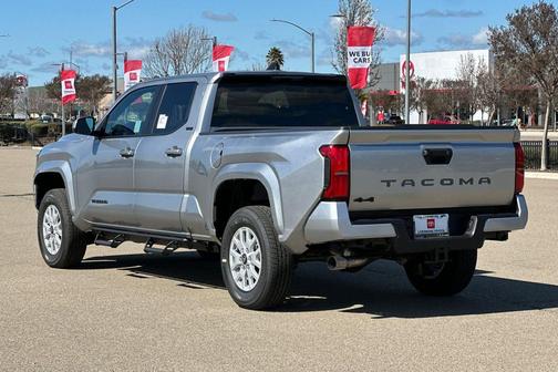 01j9 2026 Toyota Tacoma SR5