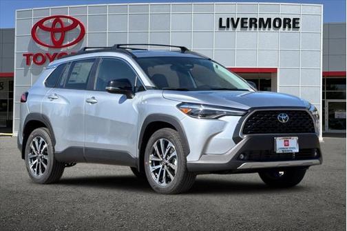 2025 Toyota Corolla Cross XLE