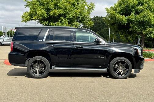 Onyx Black 2015 GMC Yukon SLE