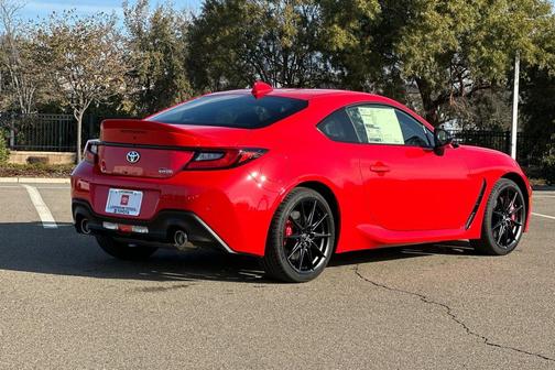 2026 Toyota GR86 Premium