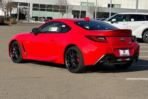 2026 Toyota GR86 Premium