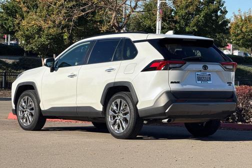 2020 Toyota RAV4 Limited