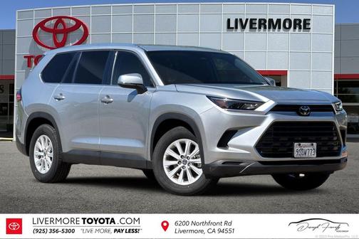 Celestial Silver Metallic 2025 Toyota Grand Highlander XLE