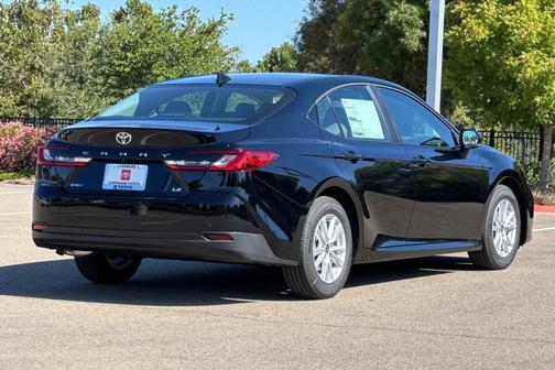 0218 2026 Toyota Camry LE