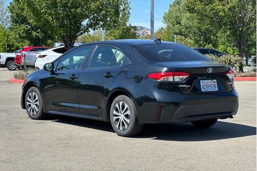 2022 Toyota Corolla Hybrid LE