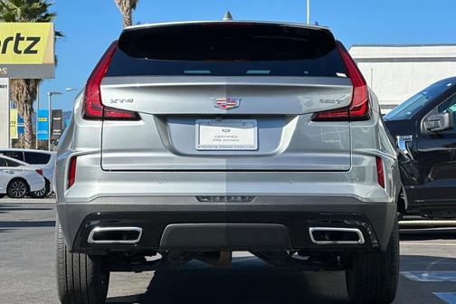 2024 Cadillac XT4 Premium Luxury