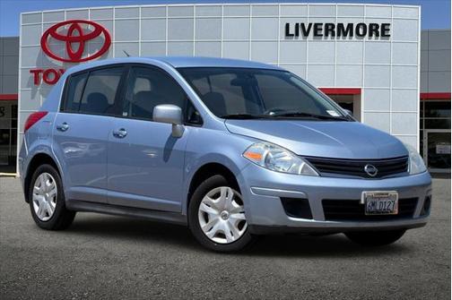 2010 Nissan Versa 1.8 S